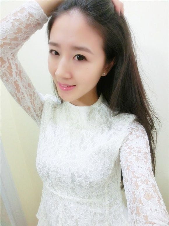 初久与歌的第一张照片--南京相亲服务中心