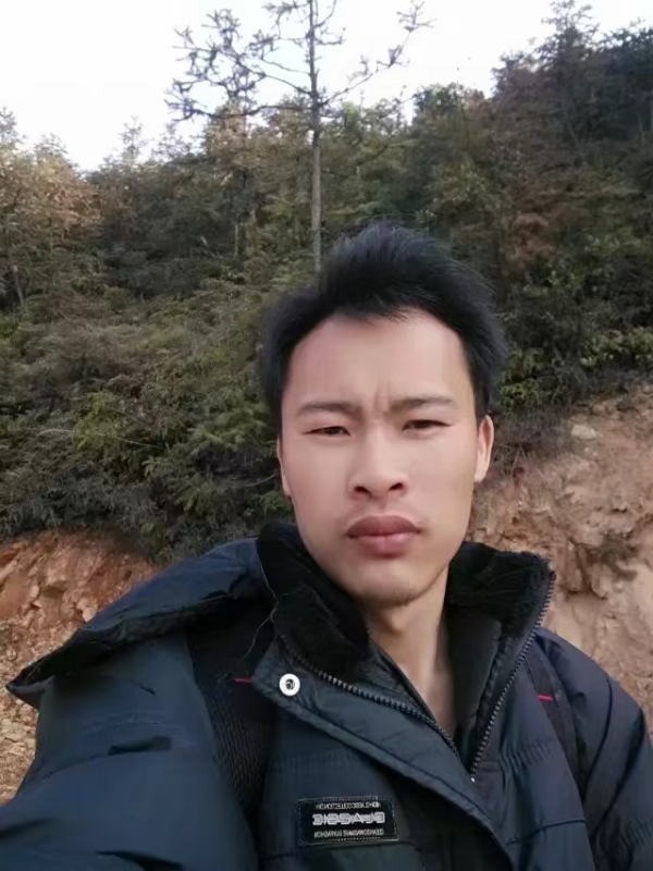 高富帅的第一张照片--南京相亲服务中心