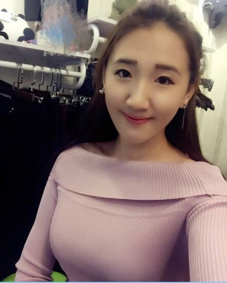 小玲玲的第一张照片--南京相亲服务中心