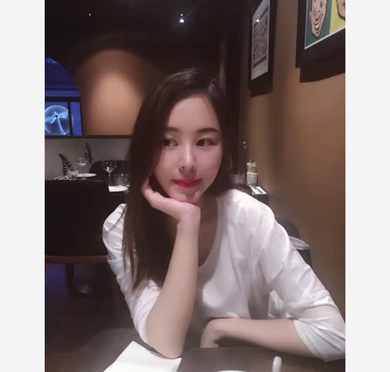 筱月悦的第一张照片--南京相亲服务中心