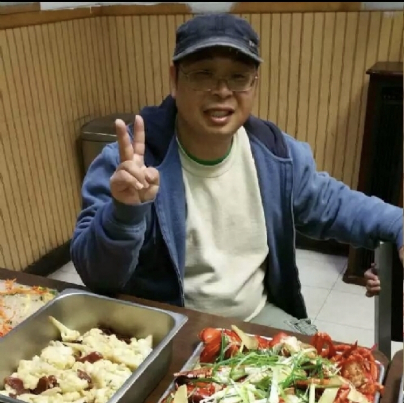 wally的第一张照片--南京相亲服务中心