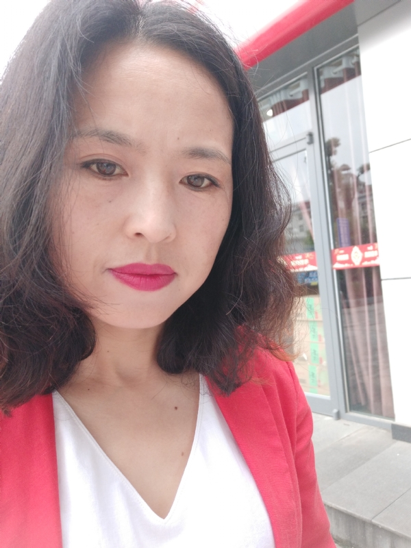 枫叶飘零的第一张照片--南京相亲服务中心