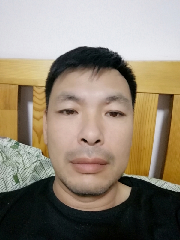 不爱当牛的第一张照片--南京相亲服务中心