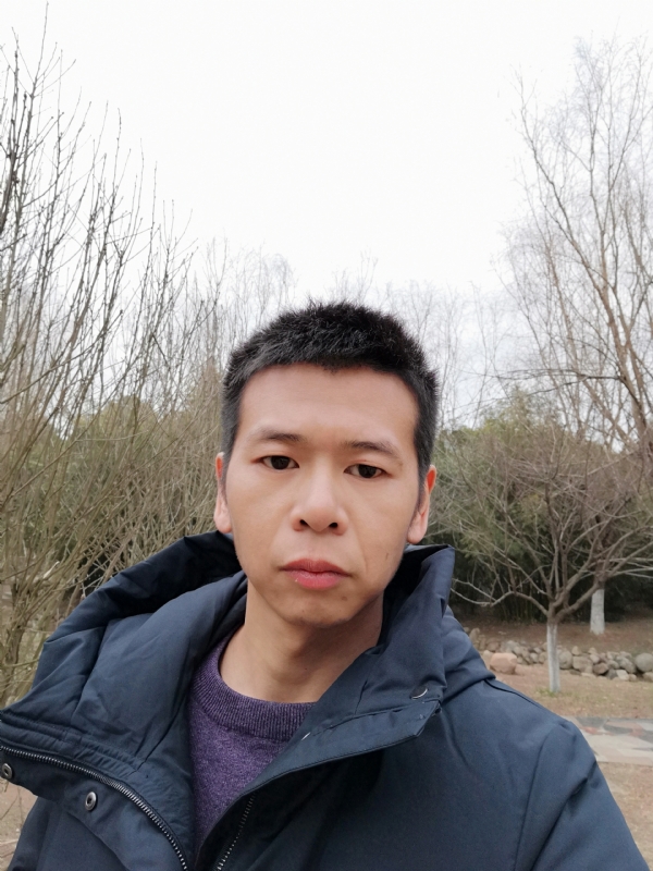 寞峰的第一张照片--南京相亲服务中心