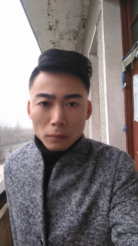 谁伴我闯荡的第一张照片--南京相亲服务中心