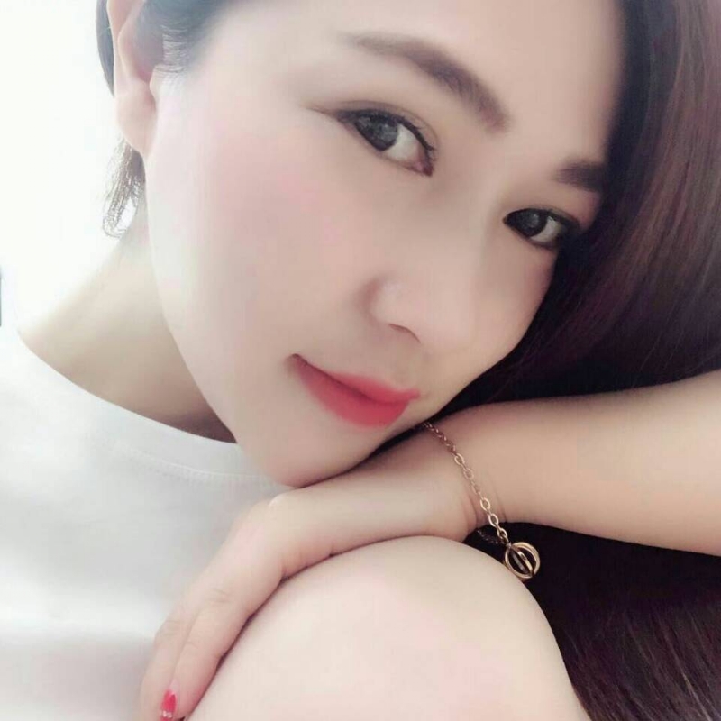 Emily的第一张照片--南京相亲服务中心