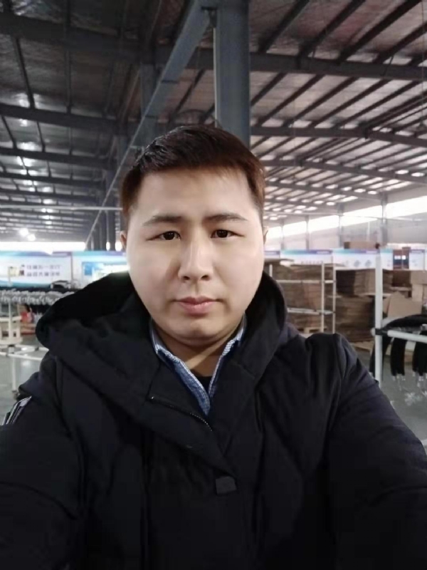 刀锋的第一张照片--南京相亲服务中心