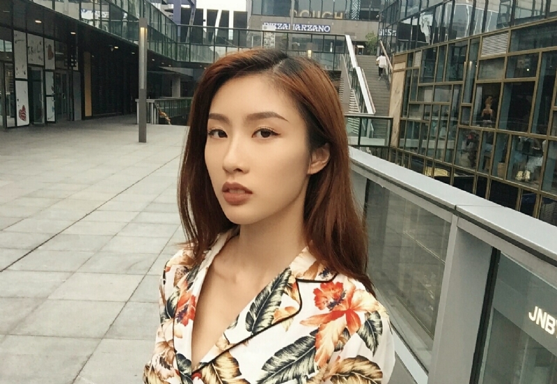 蘇悅的第四张照片--南京相亲服务中心