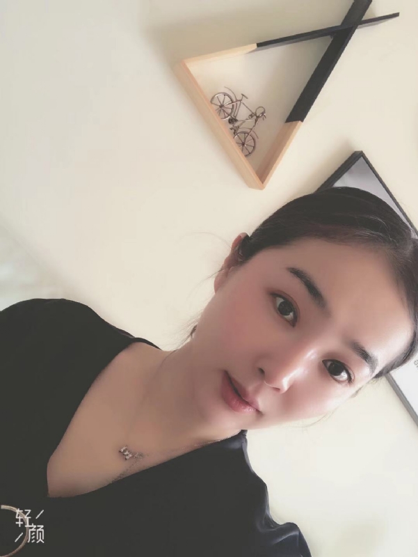 相拥未来的第三张照片--南京相亲服务中心