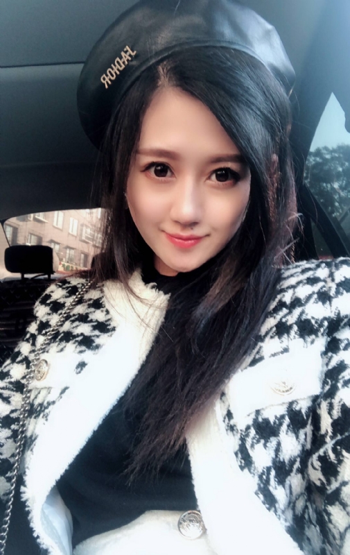 张雁娥的第一张照片--南京相亲服务中心