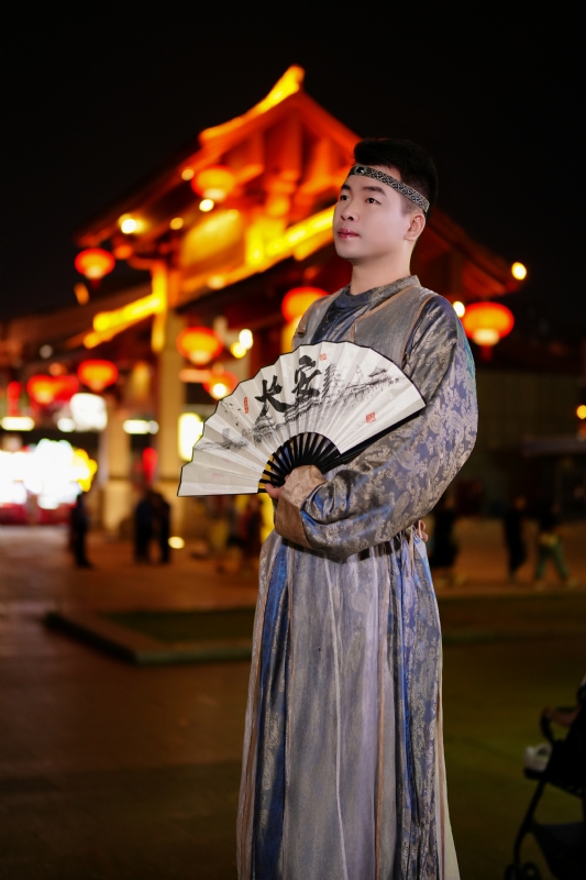 细辉的第一张照片--南京相亲服务中心