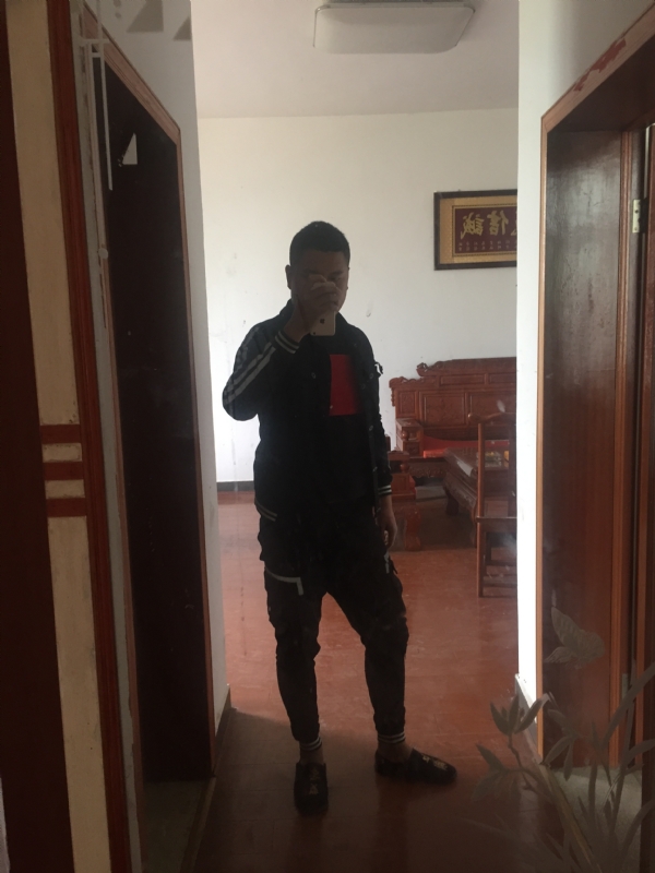 MC无所畏惧的第一张照片--南京相亲服务中心