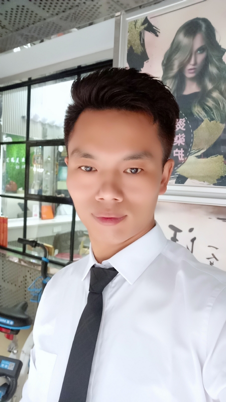 阳光男士的第一张照片--南京相亲服务中心