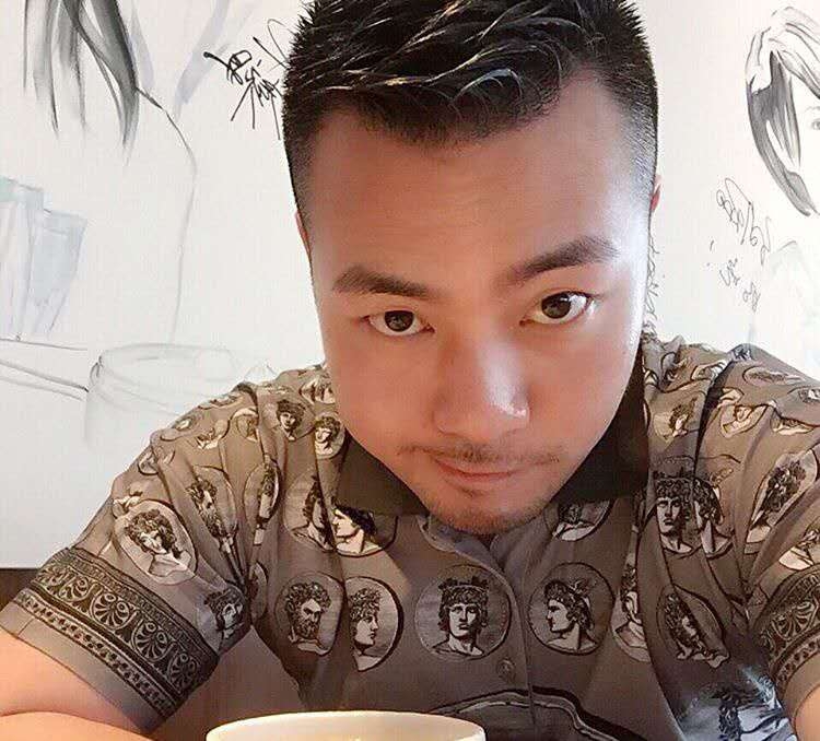 刘江平的第一张照片--南京相亲服务中心