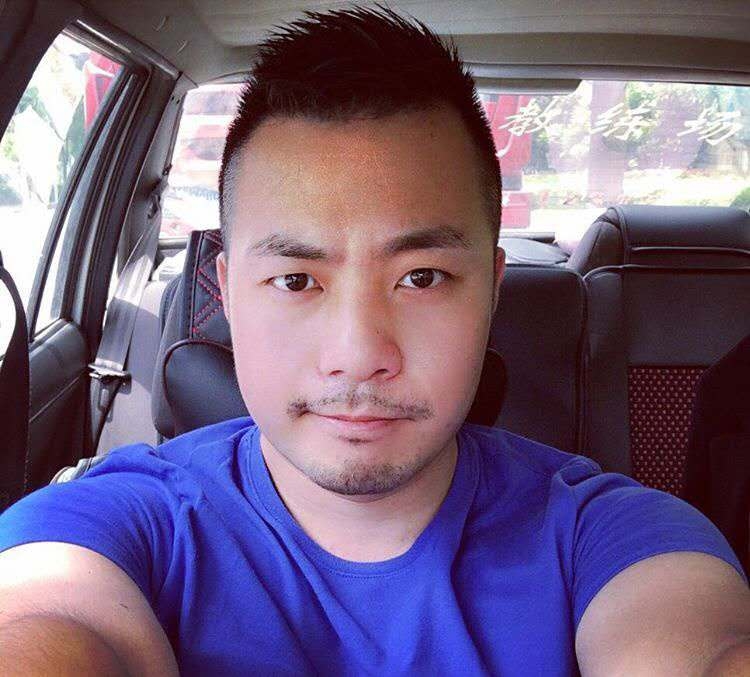 刘江平的第三张照片--南京相亲服务中心