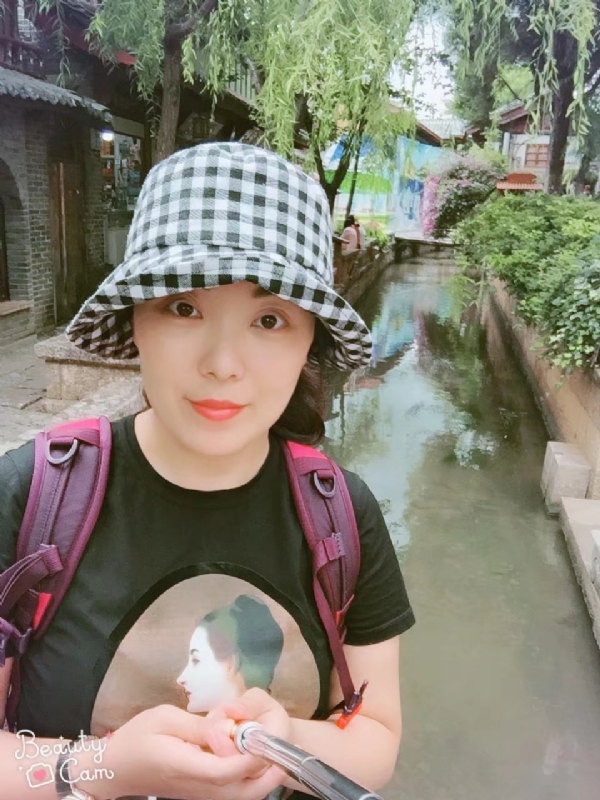 乐妞的第三张照片--南京相亲服务中心