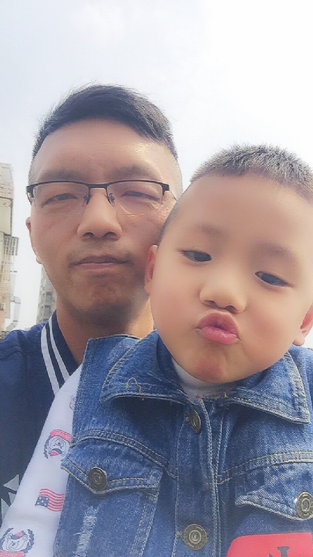 林松的第一张照片--南京相亲服务中心