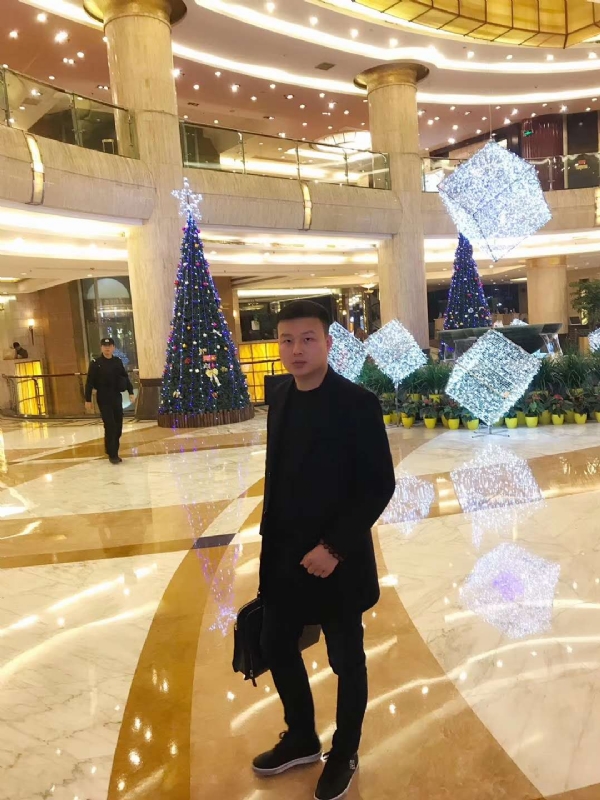 够钟的第一张照片--南京相亲服务中心