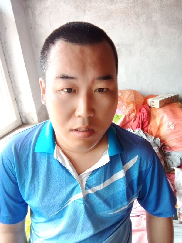 灰太狼的第一张照片--南京相亲服务中心