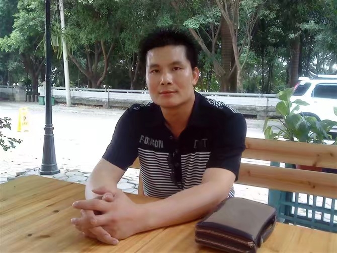 贴身爱人的第一张照片--南京相亲服务中心