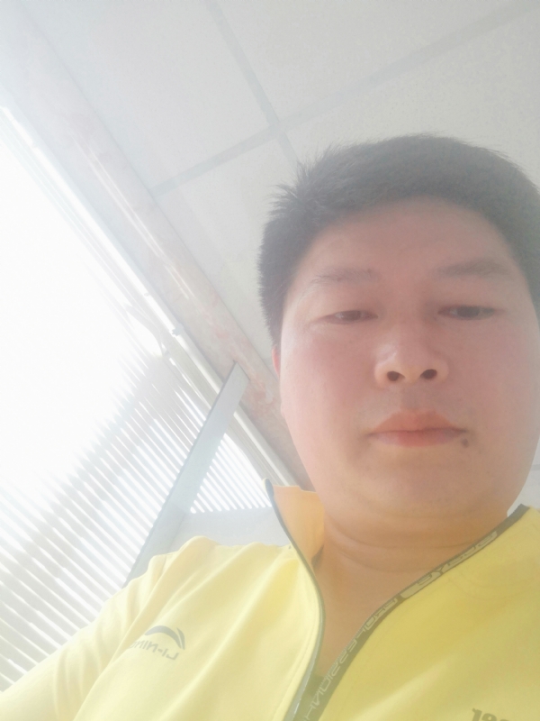 山男的第一张照片--南京相亲服务中心