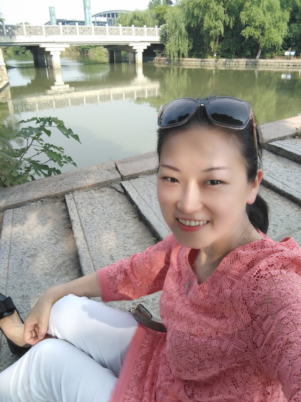 渴慕的第一张照片--南京相亲服务中心