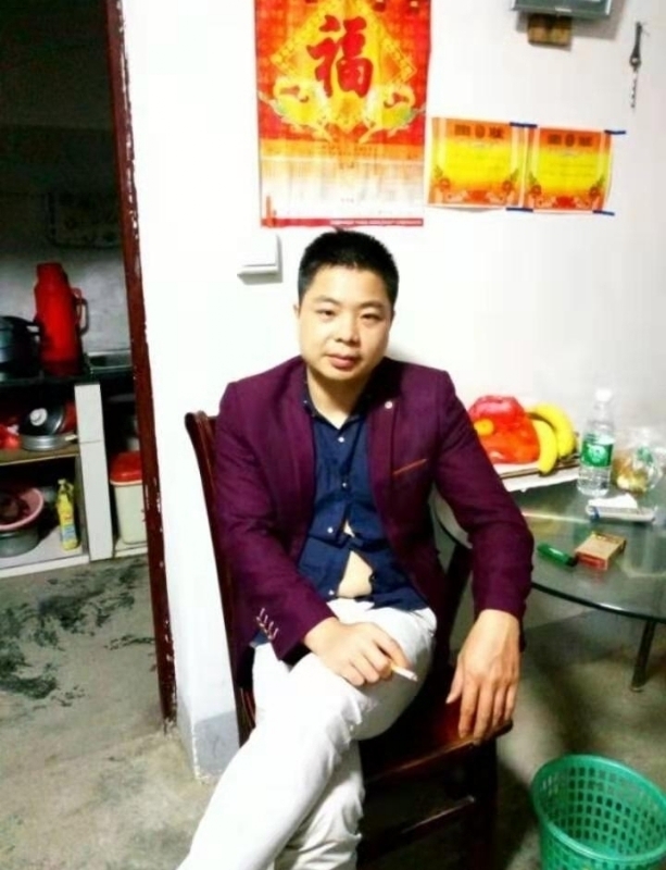 蓝色的微笑的第一张照片--南京相亲服务中心