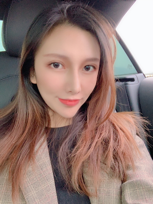 李岚Lancy的第一张照片--南京相亲服务中心