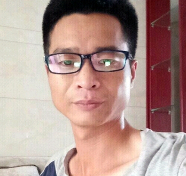 宜兴老鼠的第二张照片--南京相亲服务中心