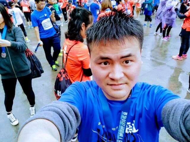 小五在跳舞的第一张照片--南京相亲服务中心