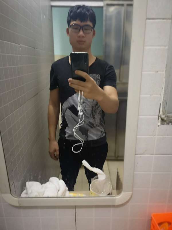 右手的执着的第一张照片--南京相亲服务中心