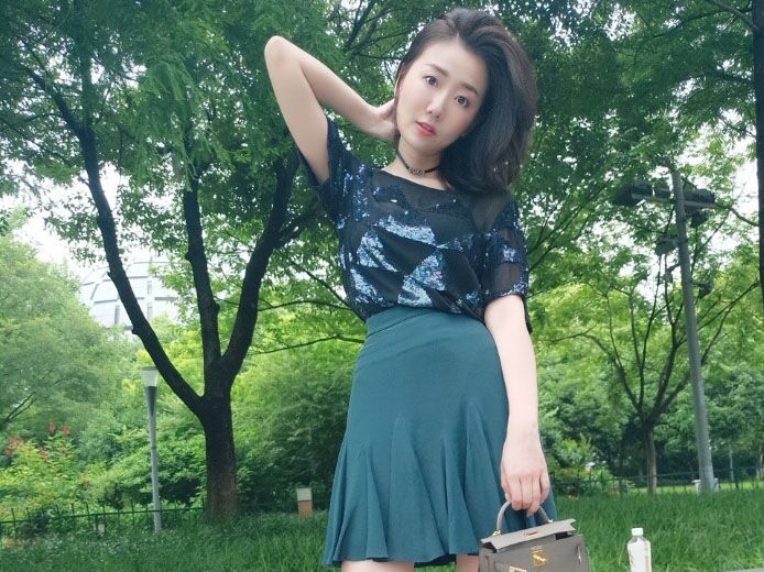 Ella的第三张照片--南京相亲服务中心