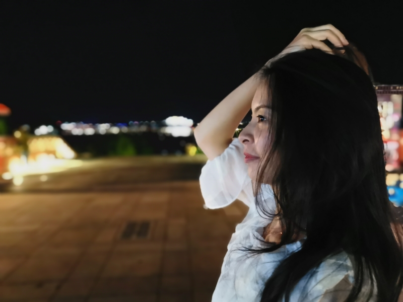 yiyi的第一张照片--南京相亲服务中心