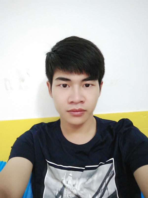 春风拂柳的第一张照片--南京相亲服务中心