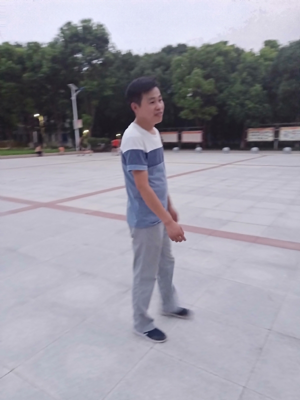 一笑的第一张照片--南京相亲服务中心