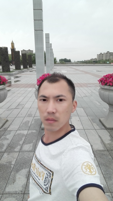 天平的第一张照片--南京相亲服务中心