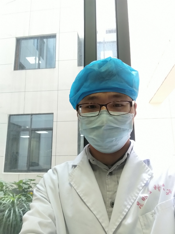 口腔小医生的第一张照片--南京相亲服务中心