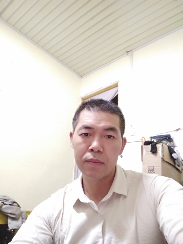 为伊消得人憔悴的第一张照片--南京相亲服务中心