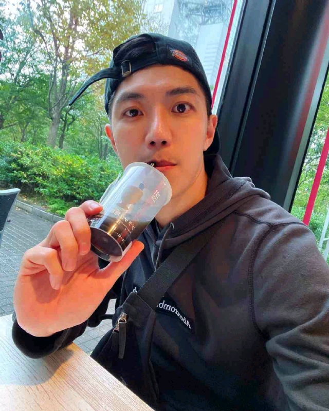 苏天奇的第一张照片--南京相亲服务中心