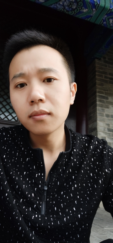 大象随风的第一张照片--南京相亲服务中心