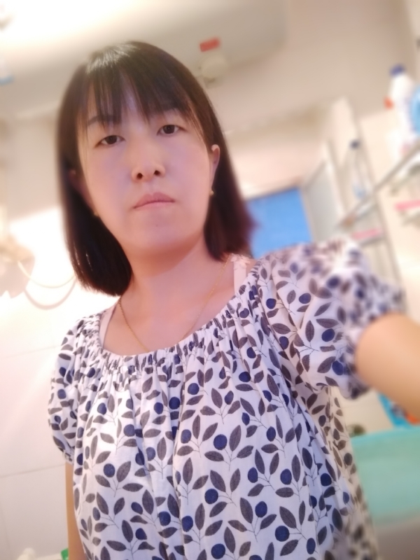 芬儿的第一张照片--南京相亲服务中心