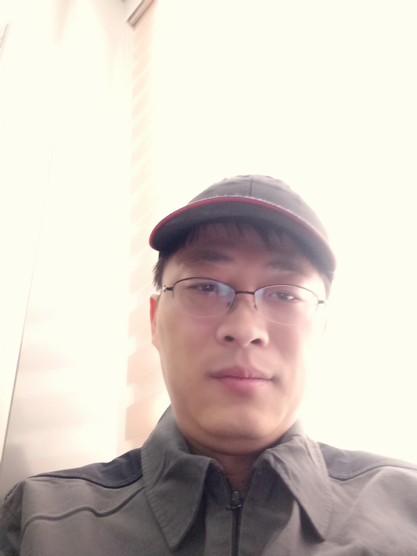 小马哥的第一张照片--南京相亲服务中心