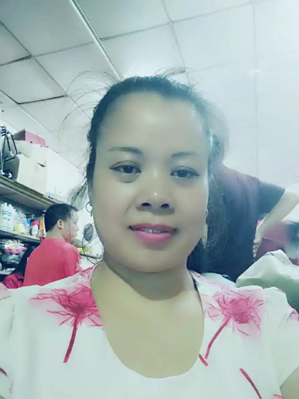 把自己当宝贝的第一张照片--南京相亲服务中心