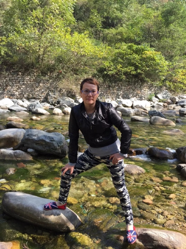 金鑫的第一张照片--南京相亲服务中心