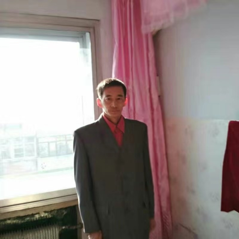 阳光明媚的第一张照片--南京相亲服务中心