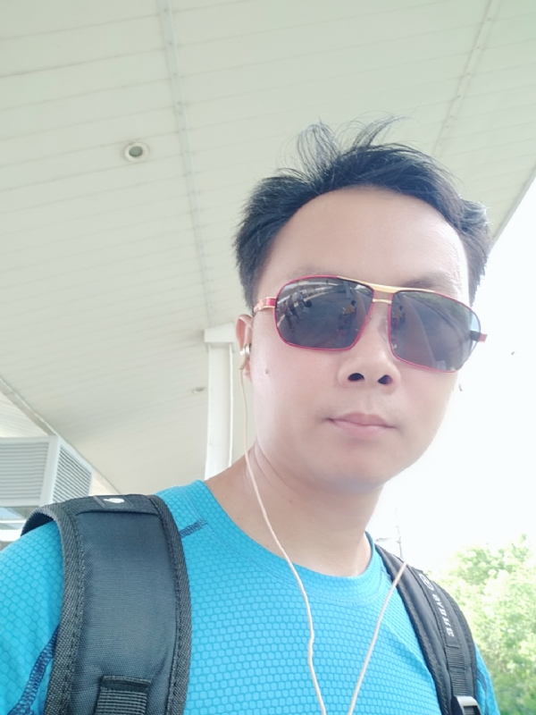 八九不离十的第一张照片--南京相亲服务中心