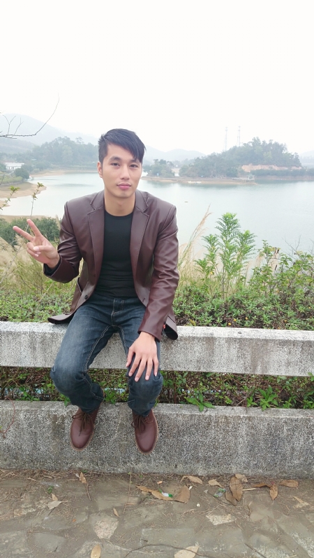 达尔的第一张照片--南京相亲服务中心