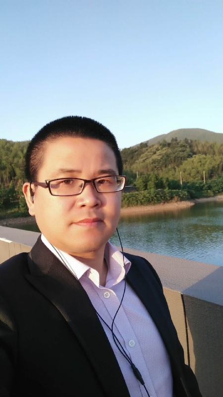 顾律师的第三张照片--南京相亲服务中心