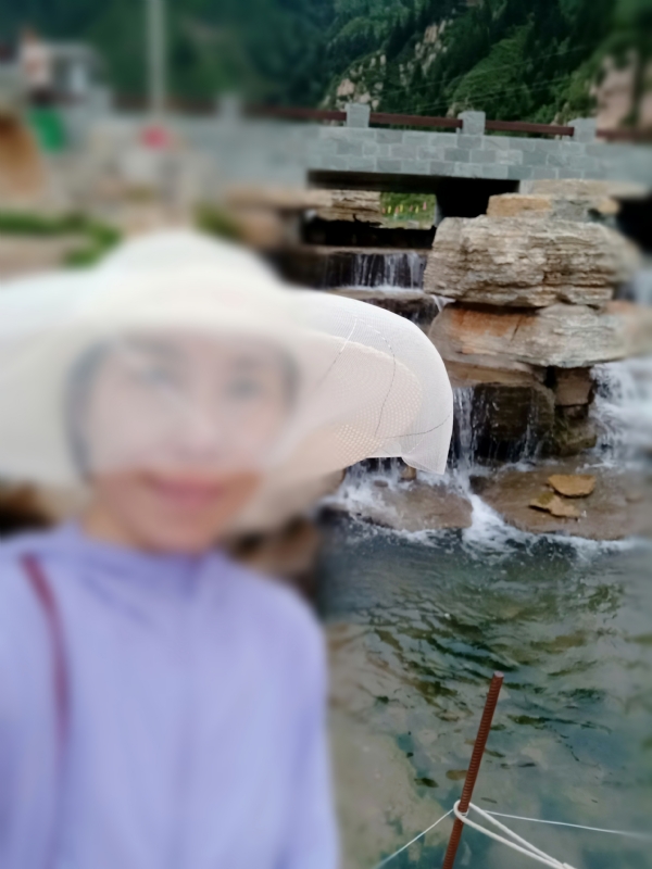 沥秋的第一张照片--南京相亲服务中心