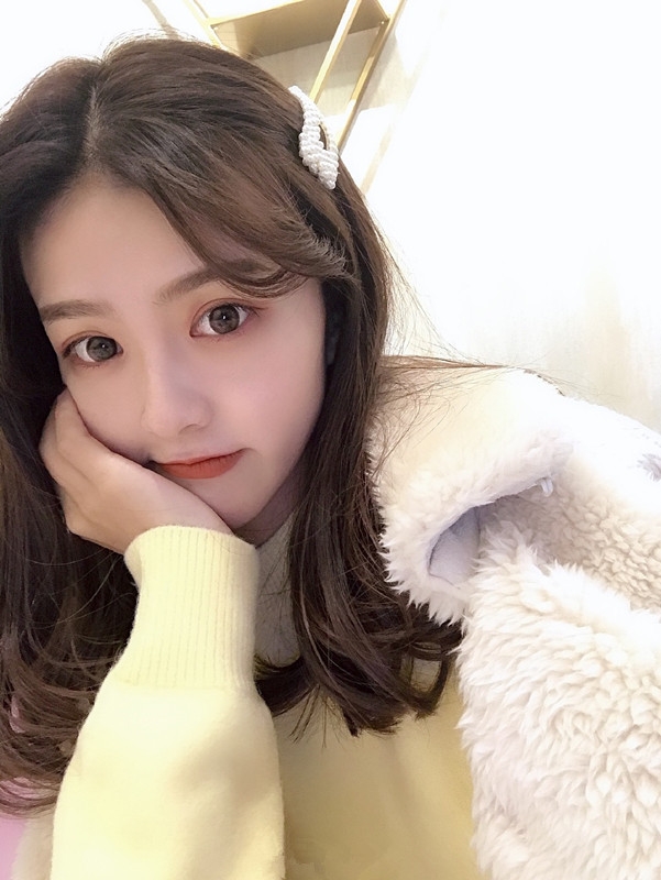 薇薇外送的第一张照片--南京相亲服务中心